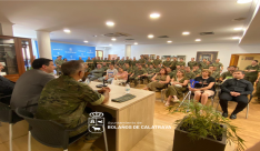 La Academia Central de la Defensa visita el Ayuntamiento de Bolaños y rinde homenaje a su patrona La Academia Central de la Defensa visita el Ayuntamiento de Bolaños y rinde homenaje a su patrona